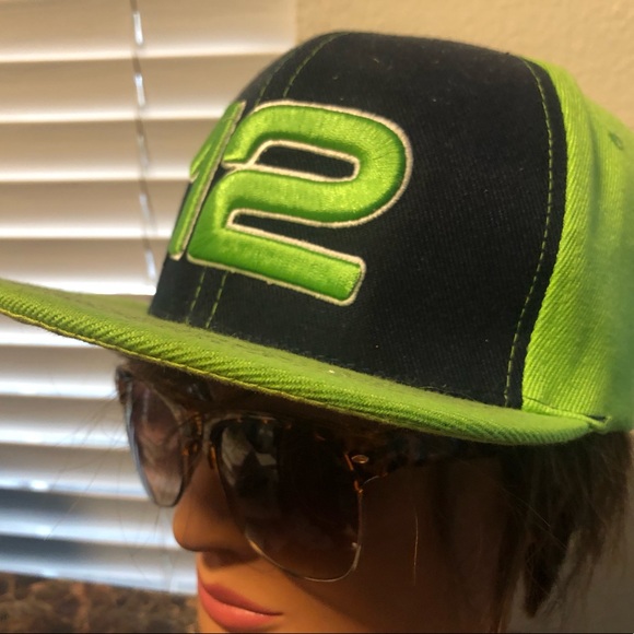 Fiesta  Seattle Seahawks #12 Green Black Baseball cap Snap Hats - Picture 8 of 10